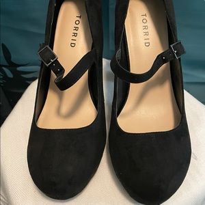 Mary Janes 4 in heel